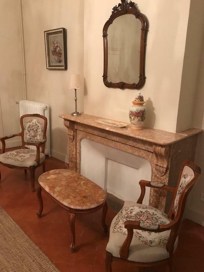 La Maison Quarante Bed & Breakfast Room photo