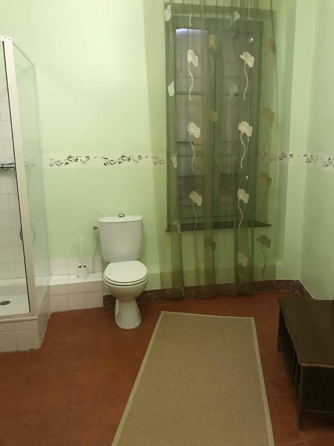 La Maison Quarante Bed & Breakfast Room photo